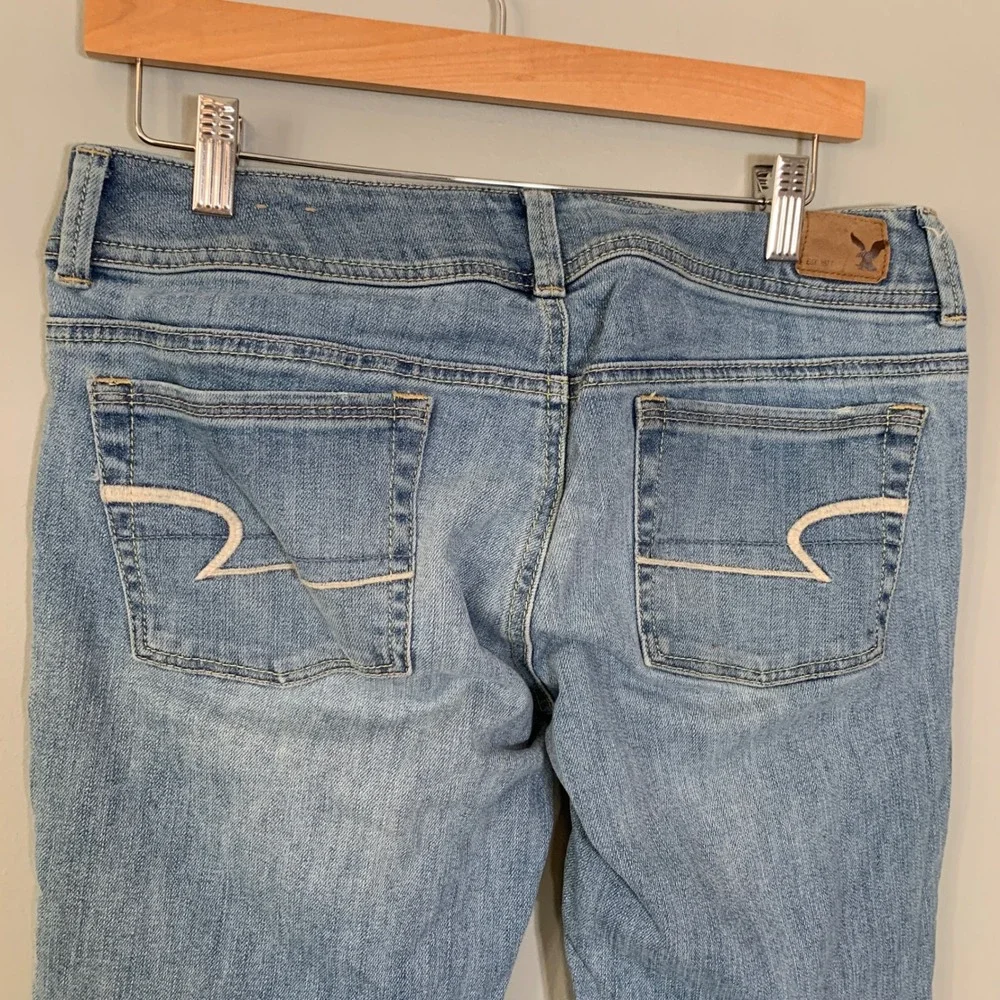 American Eagle Outfitters Kick Boot Stretch Jeans Womens Size 6 Light Wash Denim